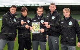 SV Mattersburg-Spieler mit FARE Poster